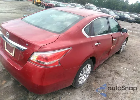 2015 Nissan Altima 2.5 S from USA, damaged, VIN 1N4AL3AP3FC140789